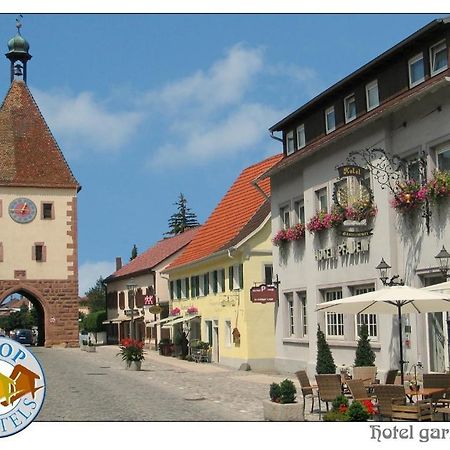 Tiptop Hotel Garni Pfauen 엔딩겐 외부 사진
