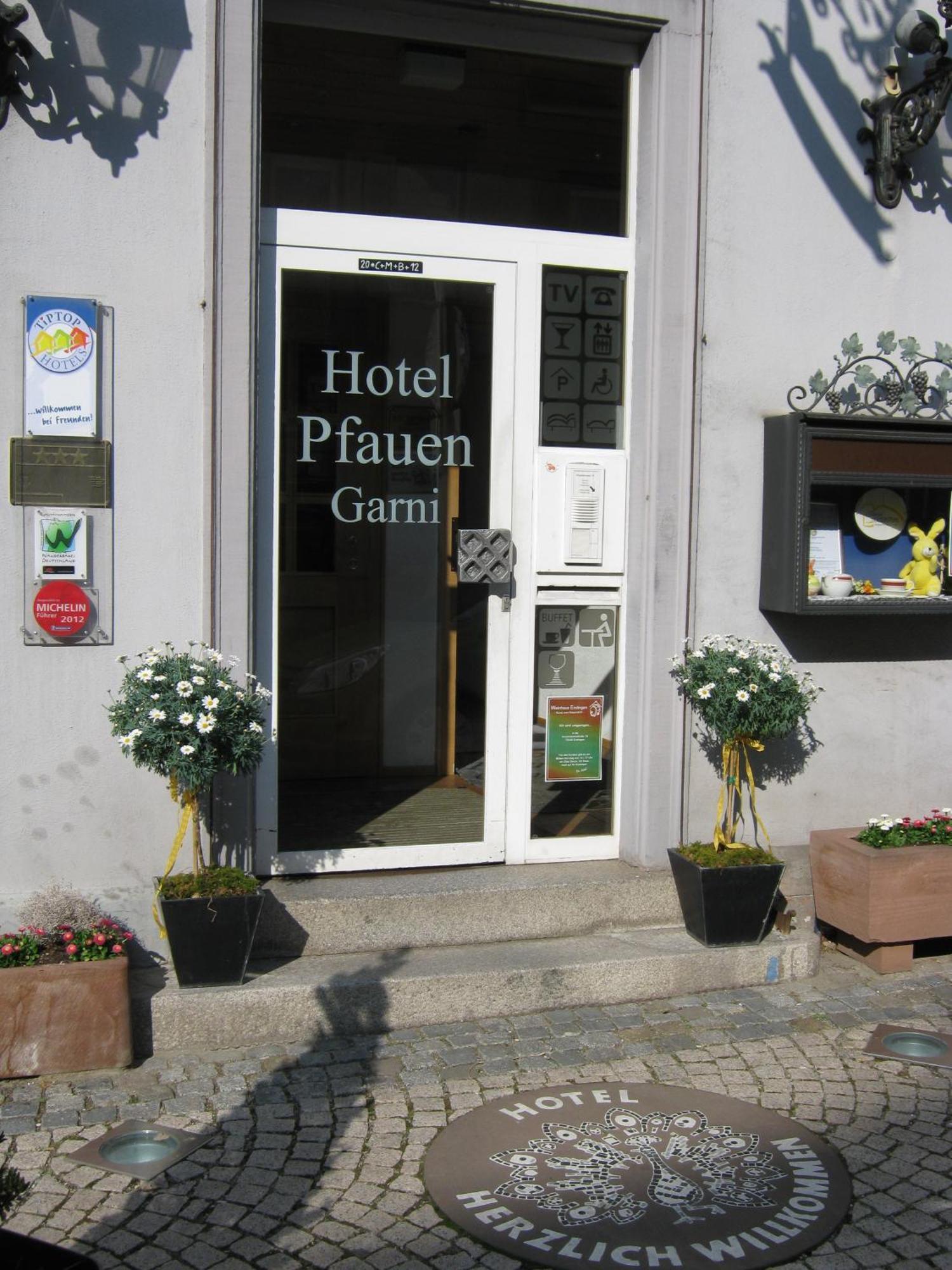 Tiptop Hotel Garni Pfauen 엔딩겐 외부 사진