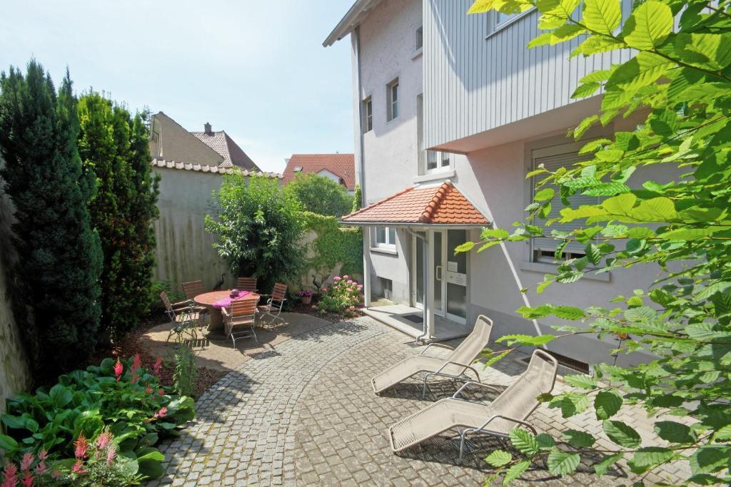 Tiptop Hotel Garni Pfauen 엔딩겐 외부 사진